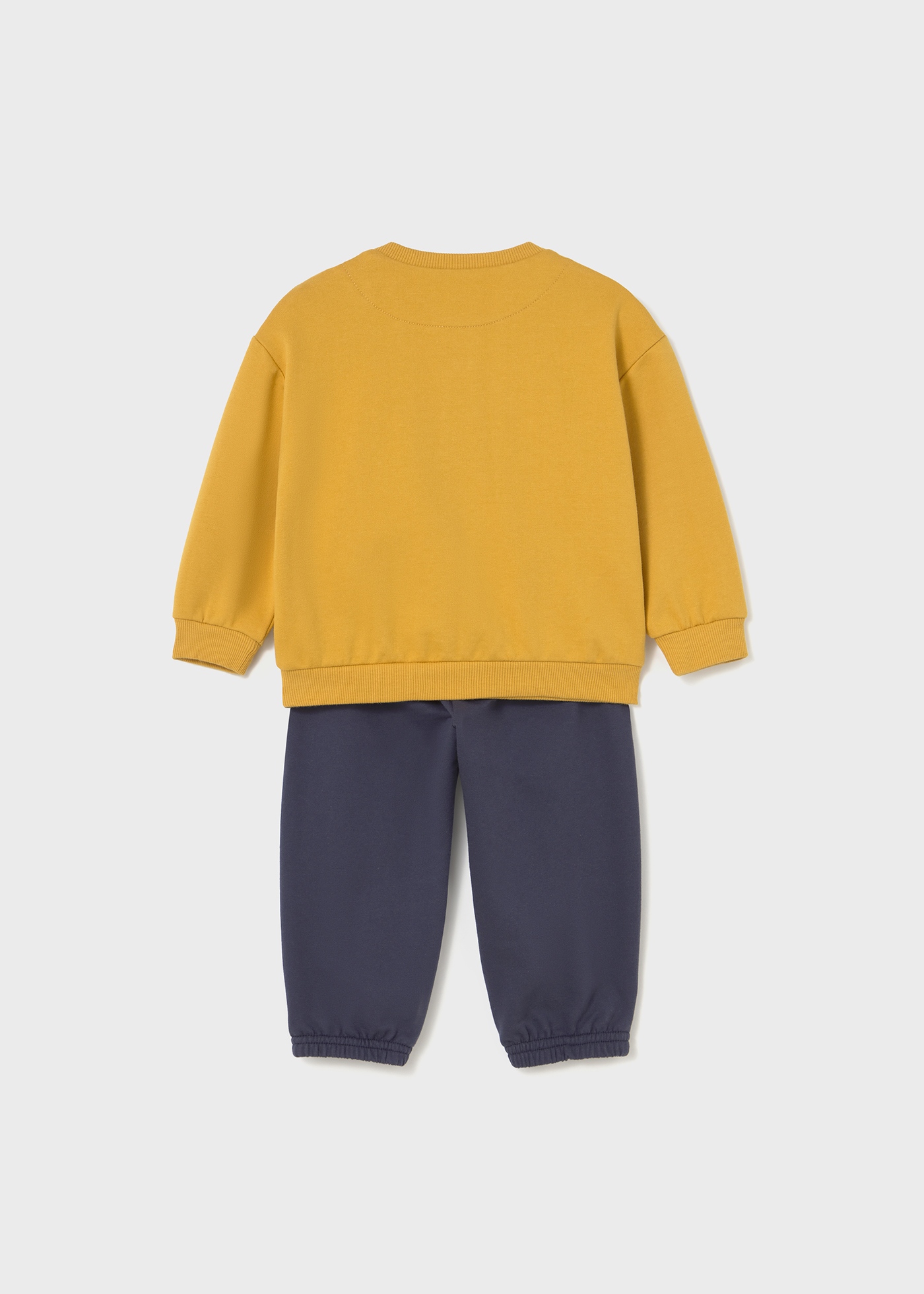 Chandal pullover pantalon