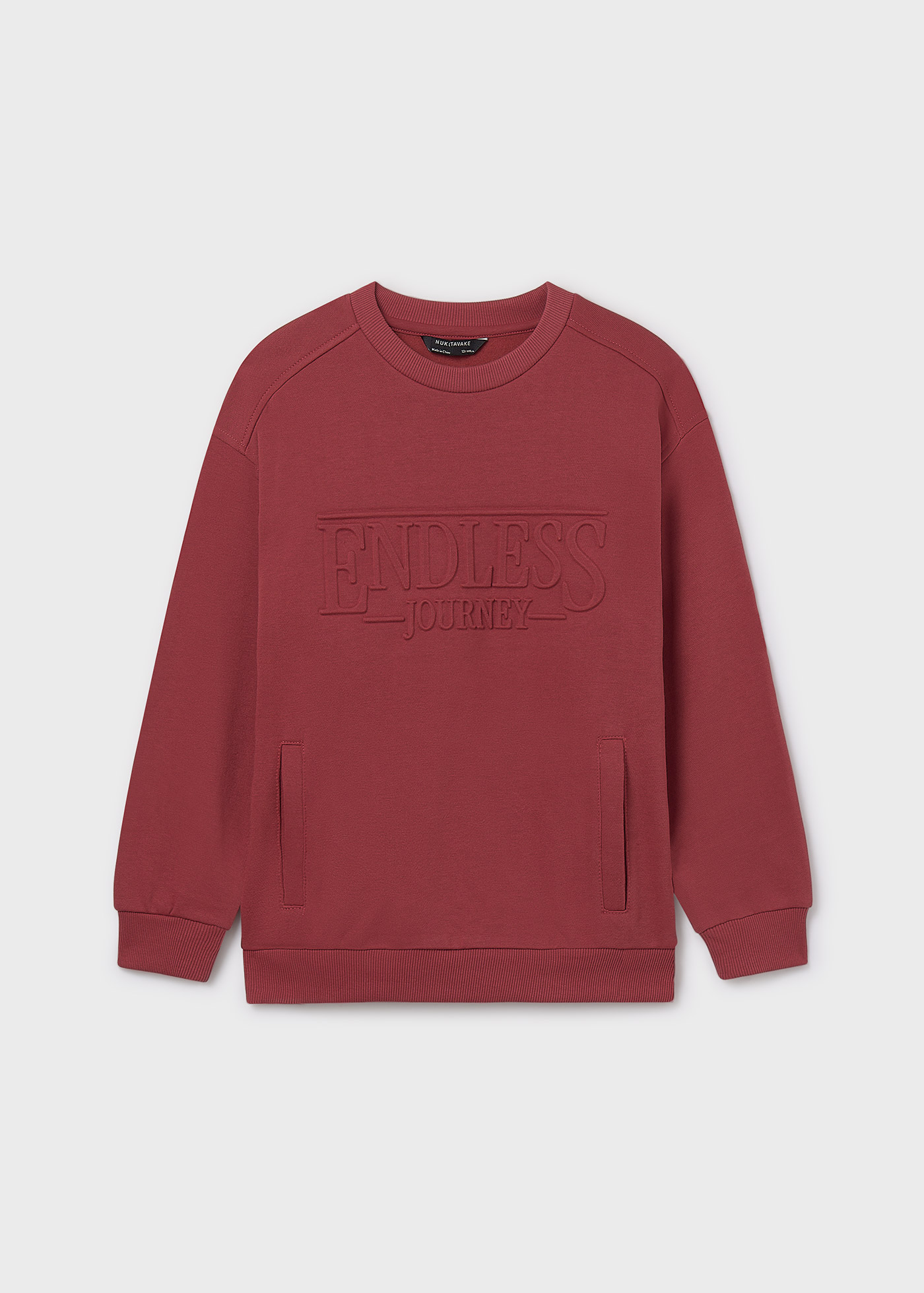 Pullover embossed sin capucha