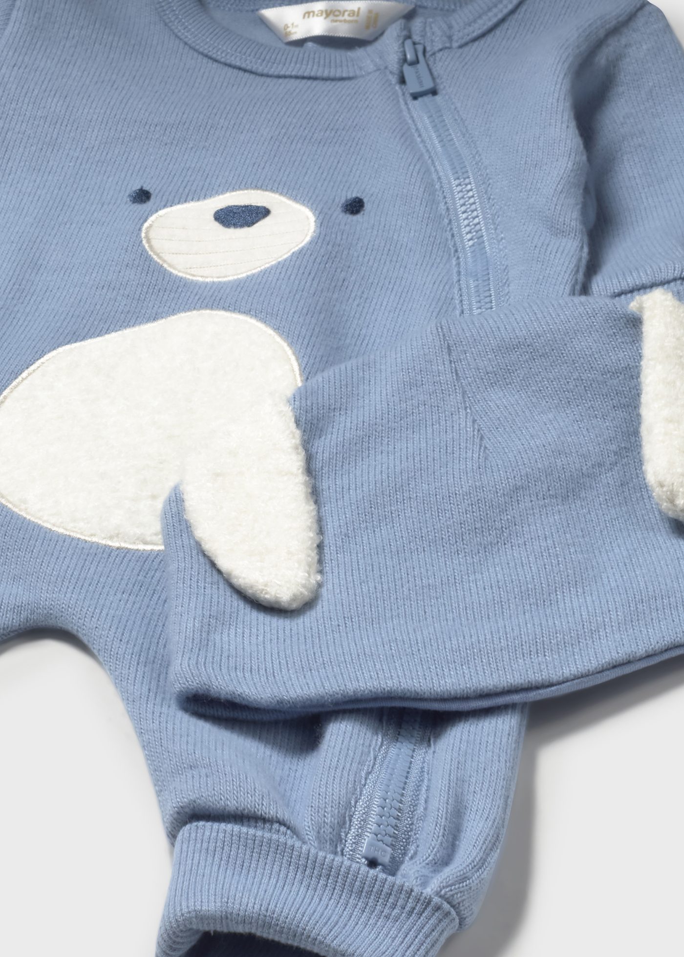 Pelele largo con gorro soft