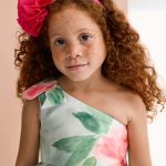 Vestido monofilamento estampa.